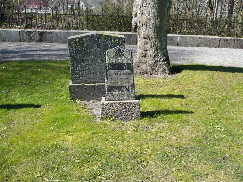 Grave number: 1 10    23