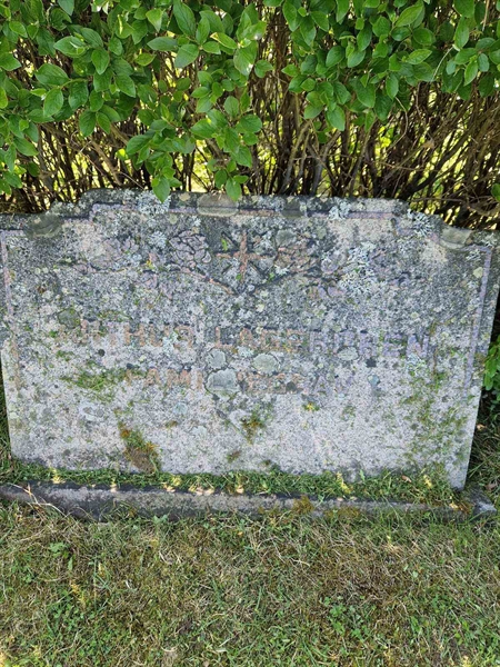Grave number: 501 26 5311-5312