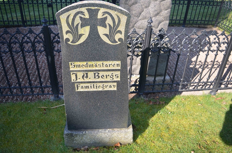 Grave number: TR 1A   248e
