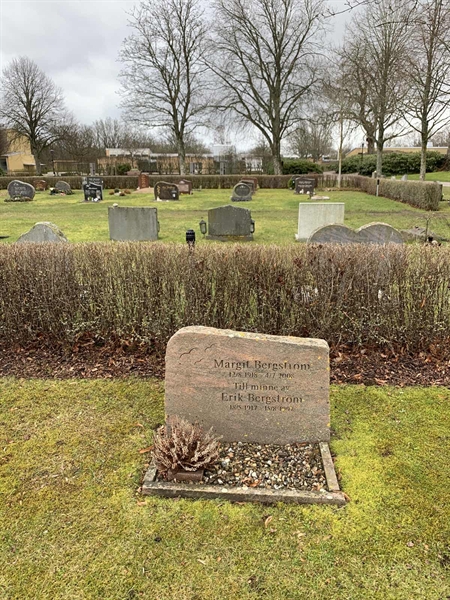 Grave number: SÖ Q    55