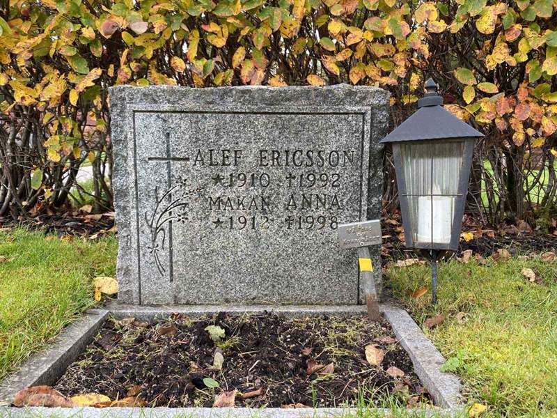 Grave number: 1 22    U18