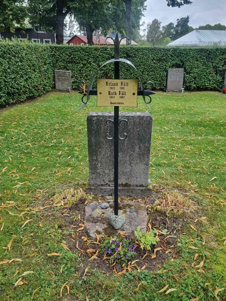 Grave number: 1 13   93, 94