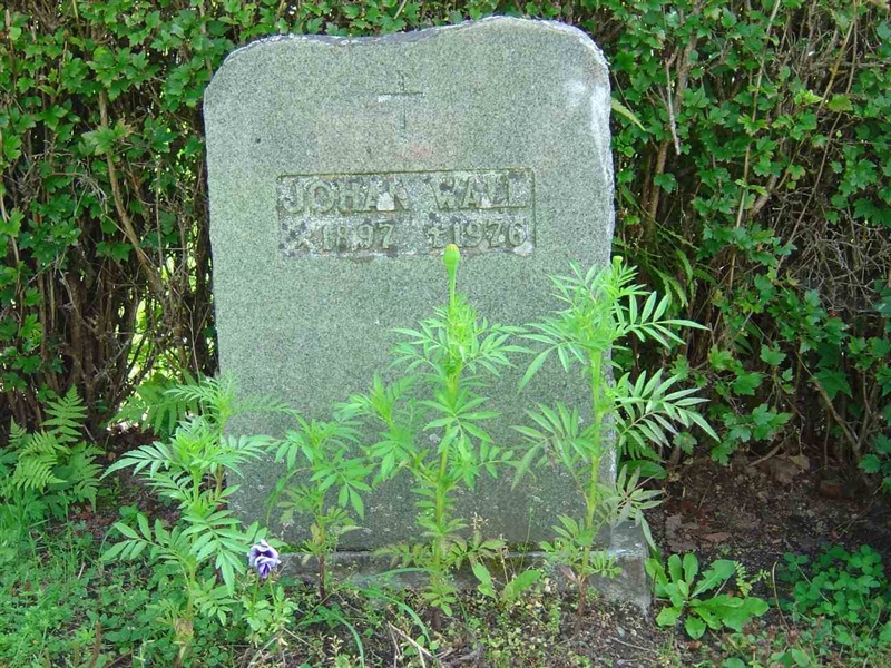 Grave number: A F  320