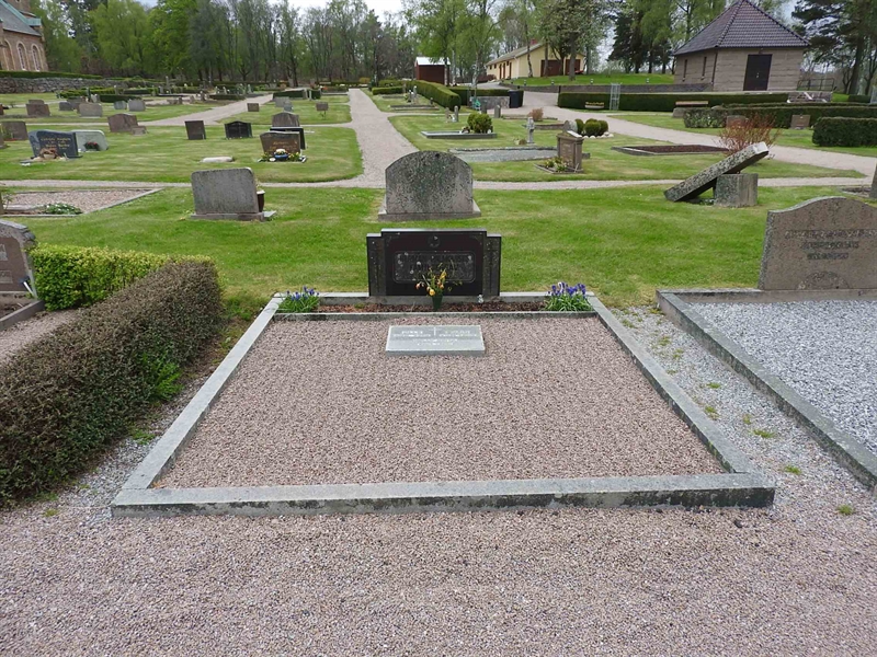 Gravnummer: BK H    21-22