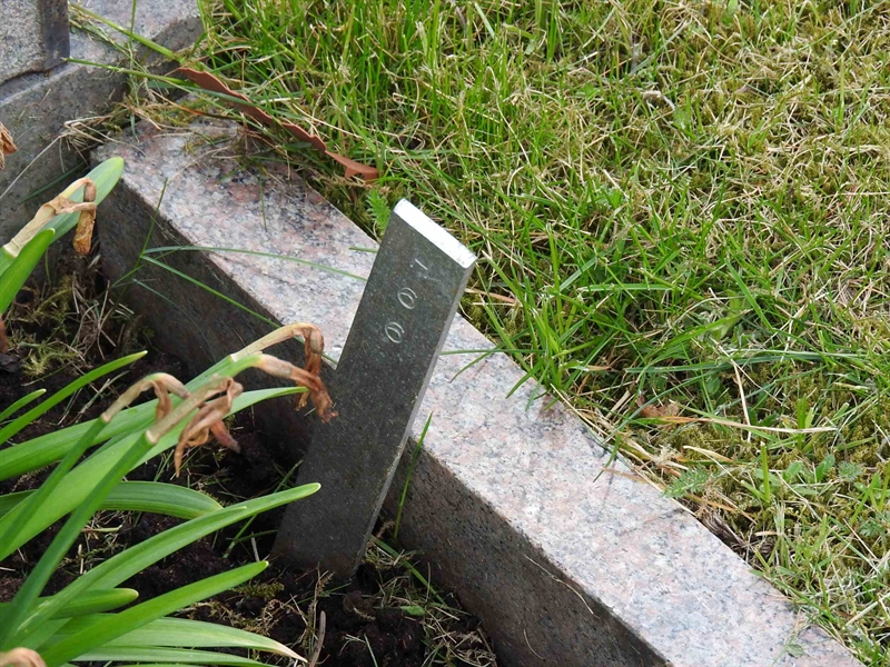 Gravnummer: BK H    66