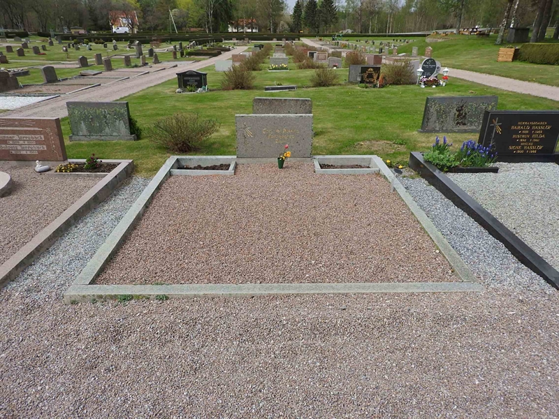 Gravnummer: BK J   123-124