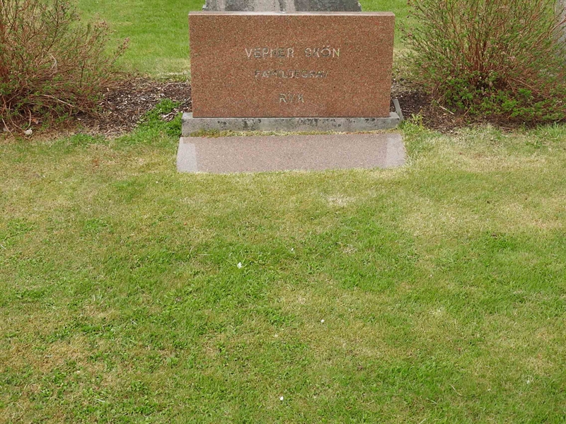 Gravnummer: BK J    23-24