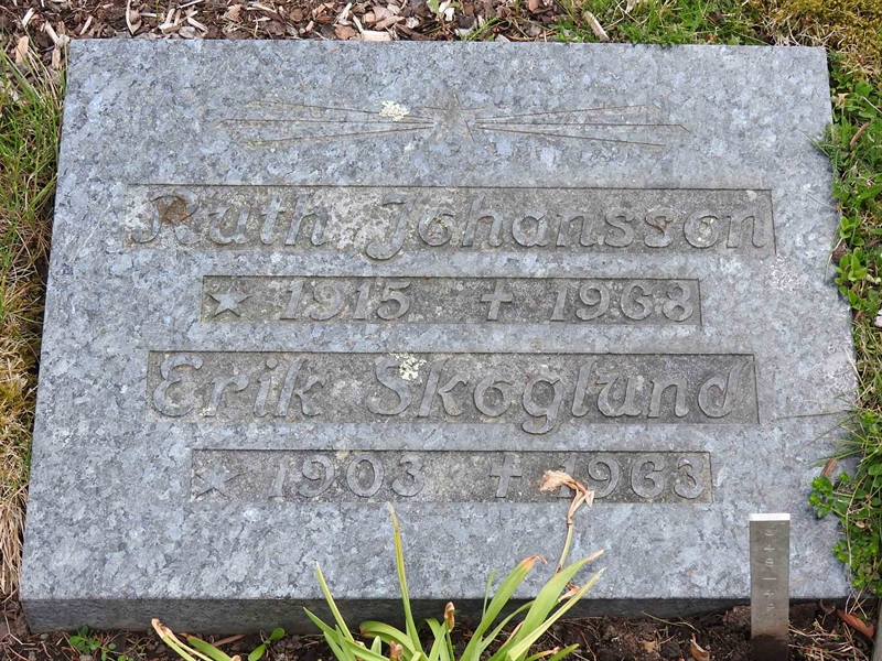 Gravnummer: BK J    48-49