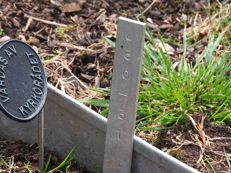 Gravnummer: BK J    30-31