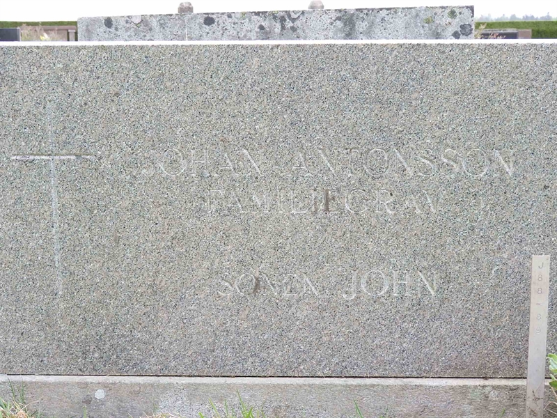 Gravnummer: BK J    88-89