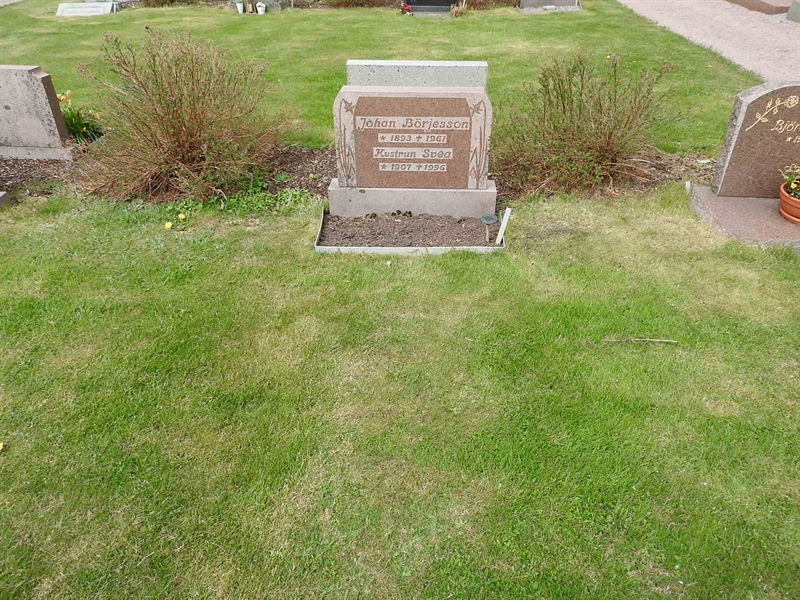 Gravnummer: BK J    79-80