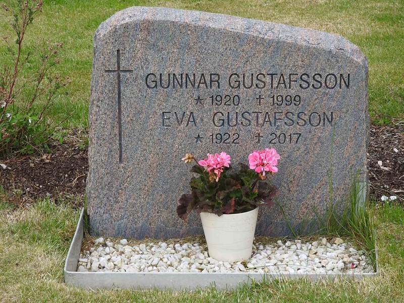 Gravnummer: BK J    93-94