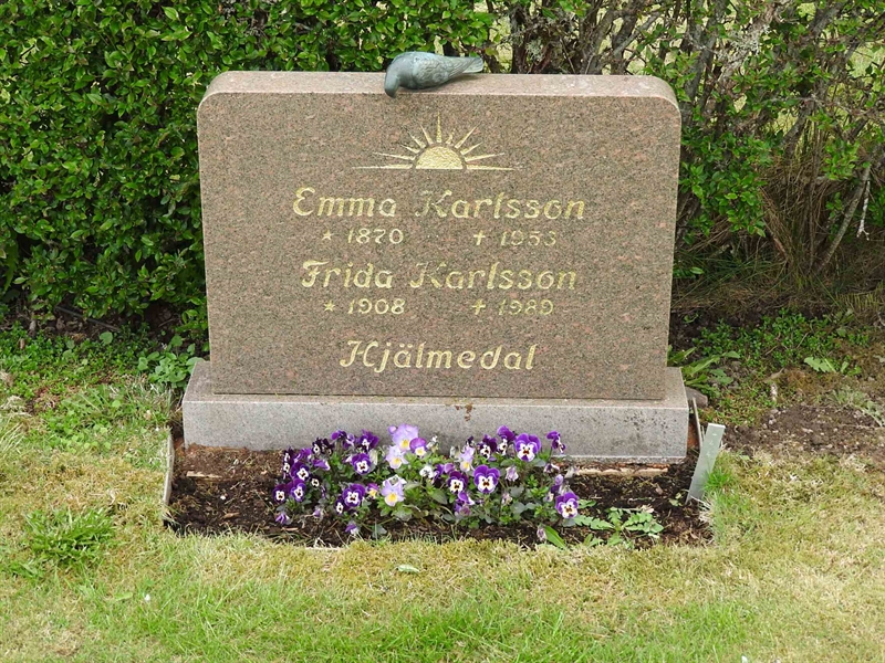 Gravnummer: BK L    44