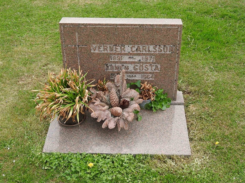 Gravnummer: BK L    66