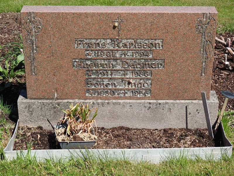 Hautatunnus: BK N     8-10