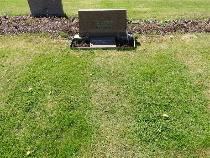 Grave number: BK N    29-30