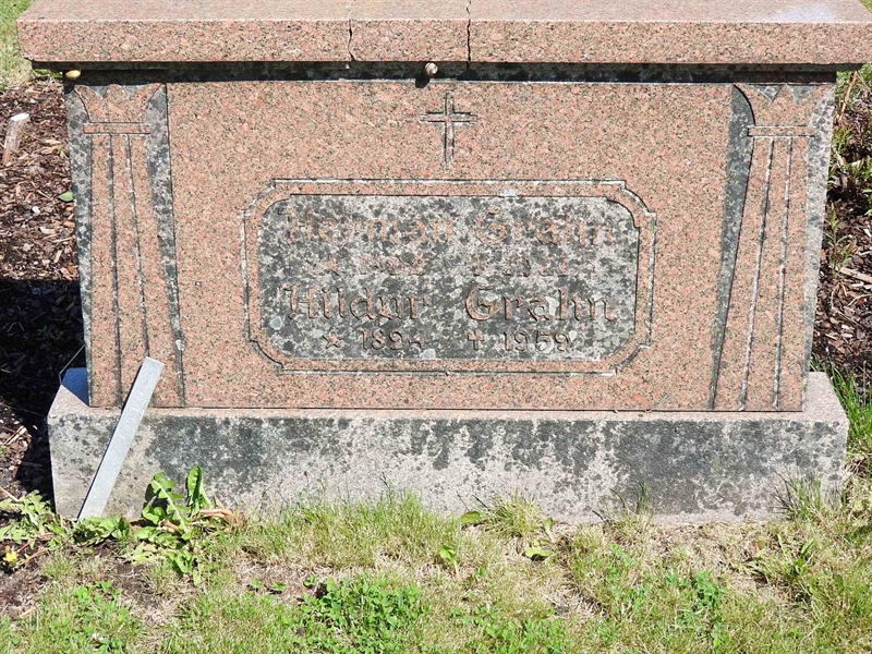 Gravnummer: BK M    13-14