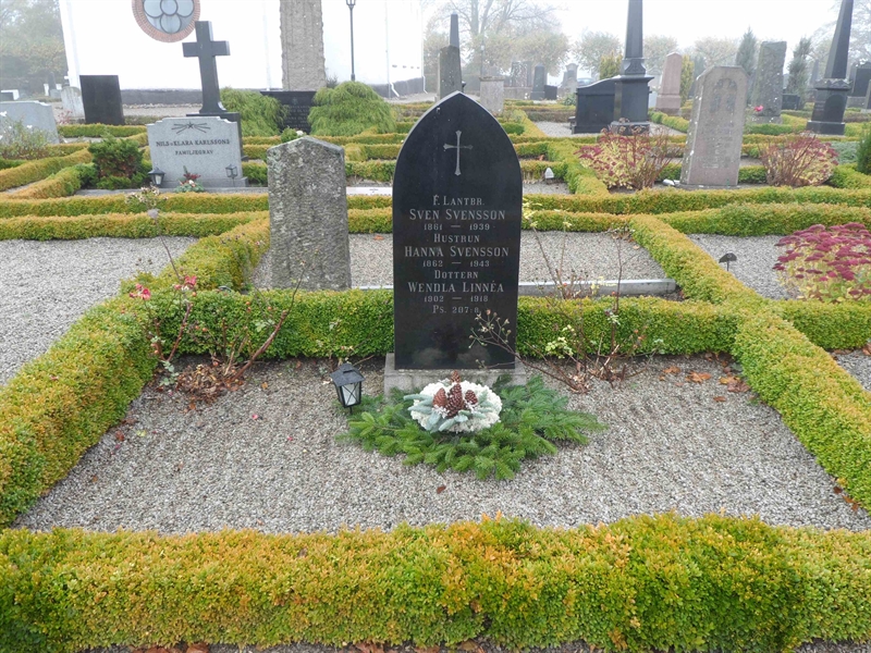 Grave number: ÖT GVK5  27:1, 27:2, 27:3