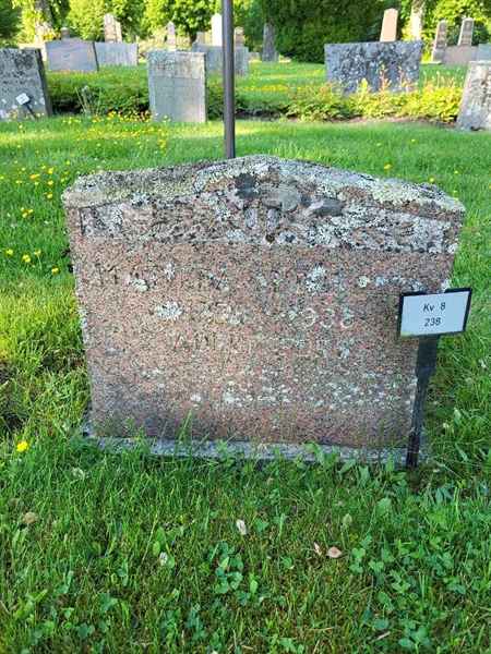 Grave number: kö 01 08   238