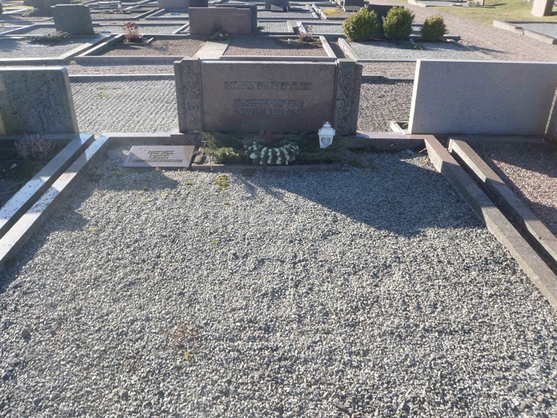 Grave number: FK FK 1047