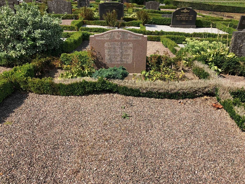 Grave number: Ko 05    58, 59