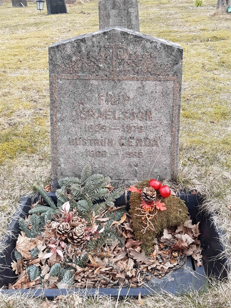 Grave number: NO 07   179