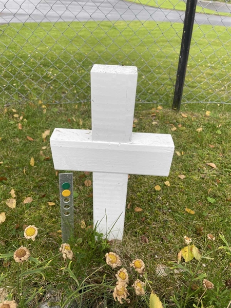 Grave number: MV IV     5
