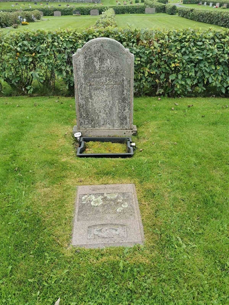 Grave number: F NYA  1710