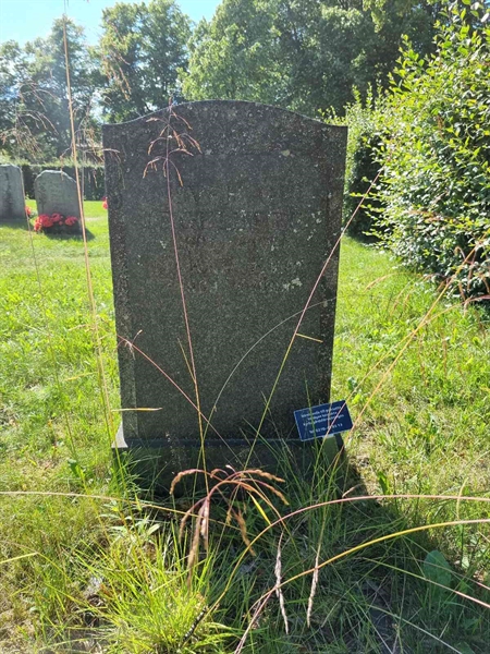 Grave number: 1 07  197