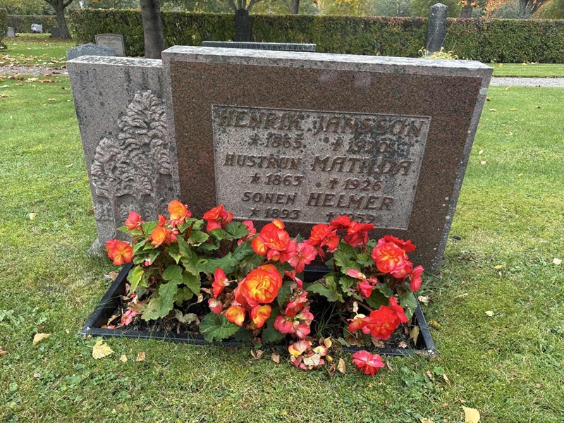 Grave number: 4 1C    29-31