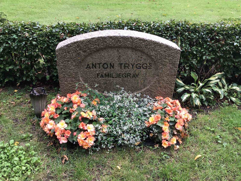 Hautatunnus: Kaga ga   120