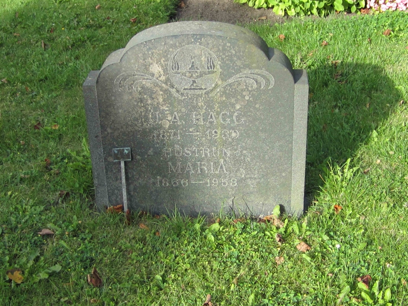 Grave number: 1 6    45