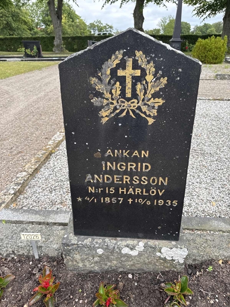 Grave number: NÅ 12 34, 35