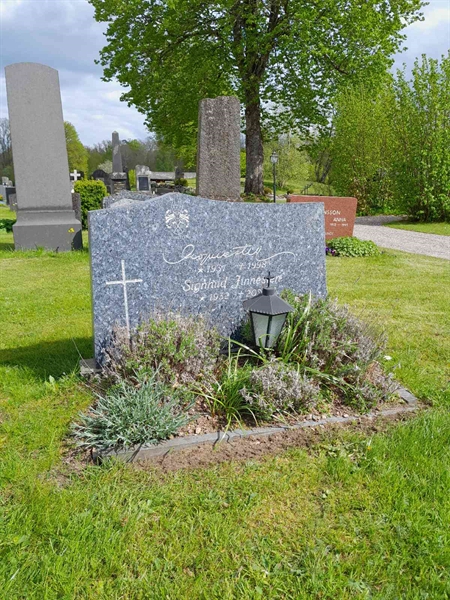 Grave number: GK 2 B   9:1