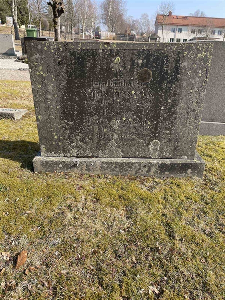 Grave number: 30 B    29A-B