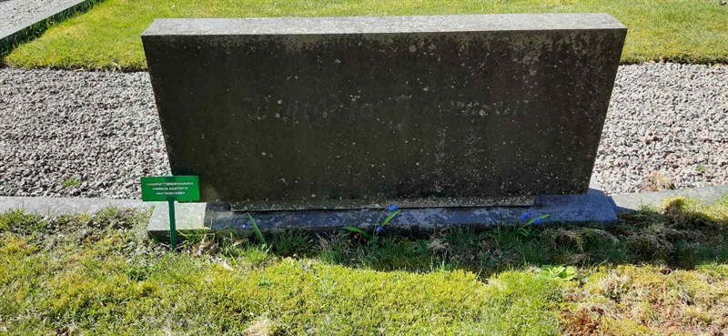 Grave number: GK E    24, 25, 26, 27