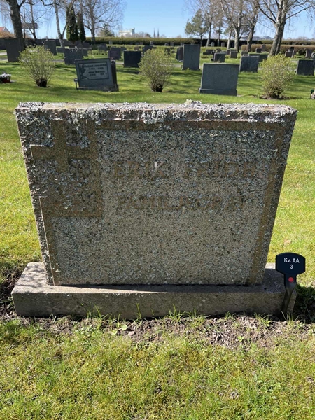 Gravnummer: 22 AA     3