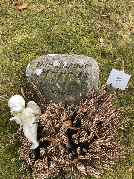 Grave number: Ö GK Å    11