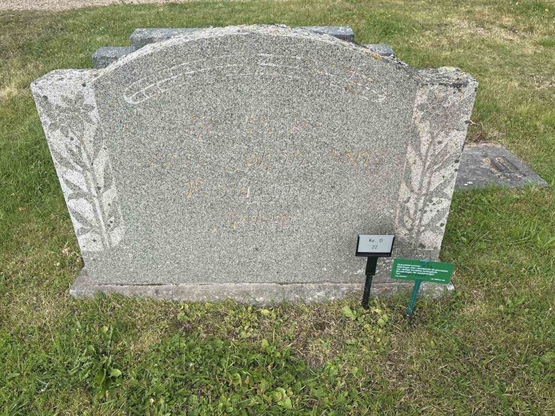 Grave number: 003 D    22