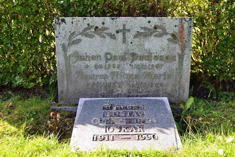 Grave number: 4 H   318