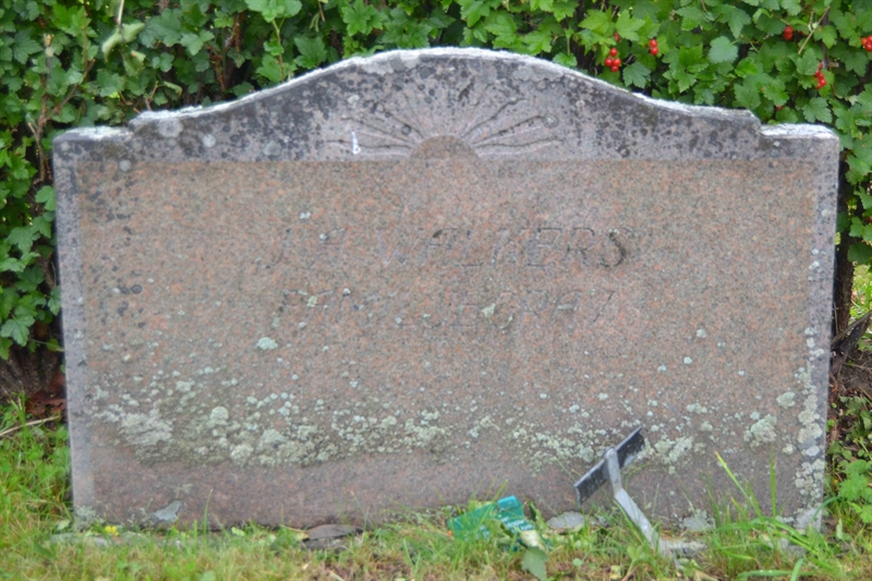 Grave number: 1 N   590