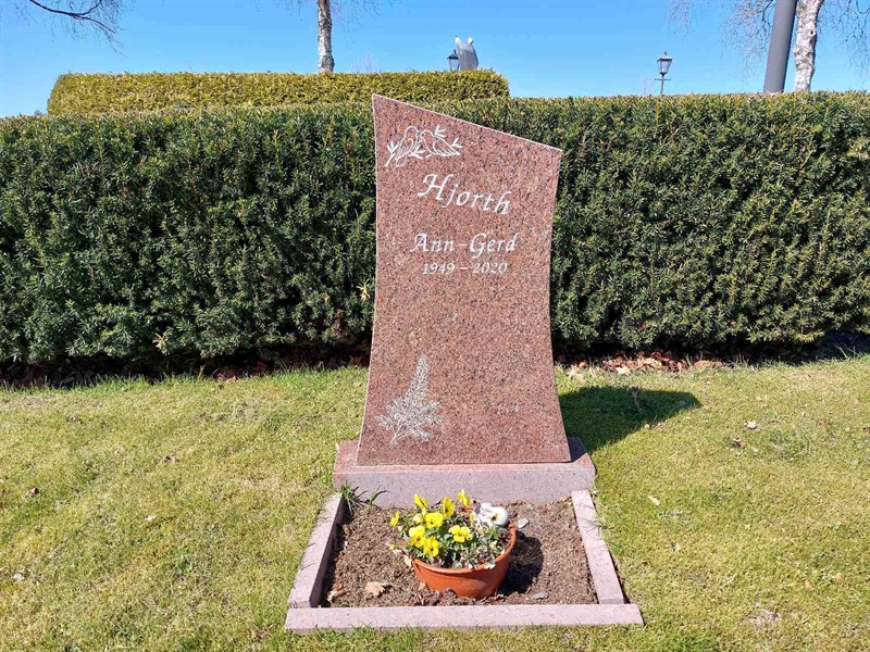 Grave number: HV 35   30