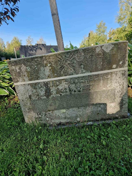 Hautatunnus: 451 15 44-45