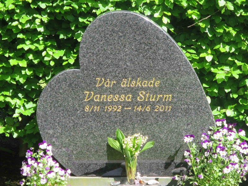 Grave number: HÖB 33     5