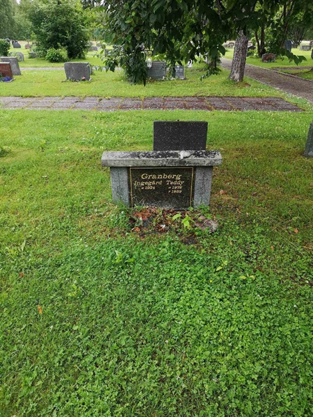 Hautatunnus: NK 12    54