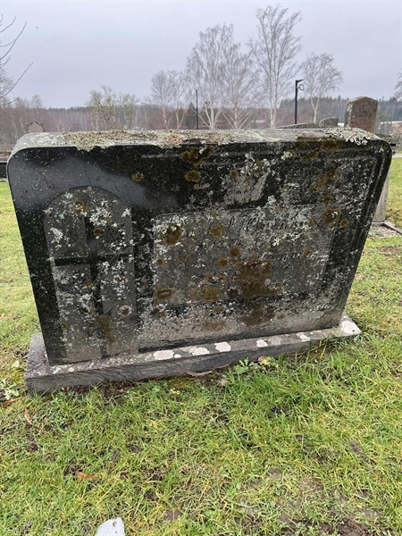 Grave number: Vårv Kv3 99+100
