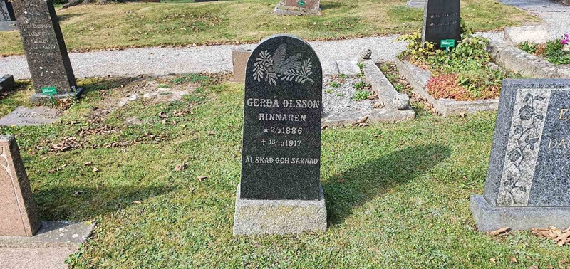 Grave number: SG 02    36