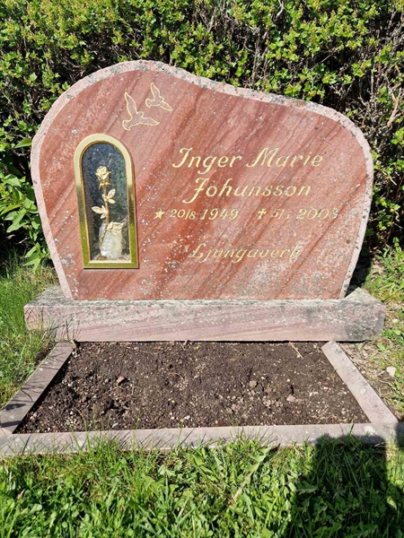 Grave number: 501 16 3056