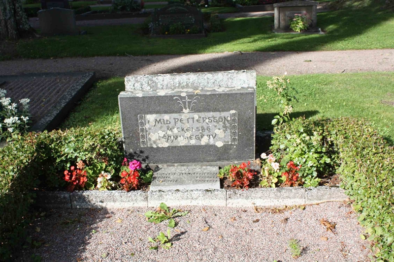 Grave number: 1 K H   26