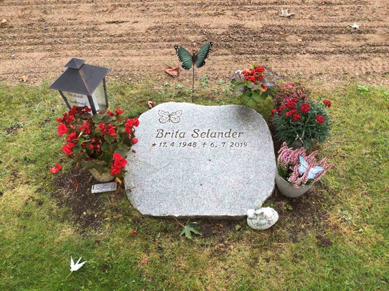 Grave number: 20 F 247